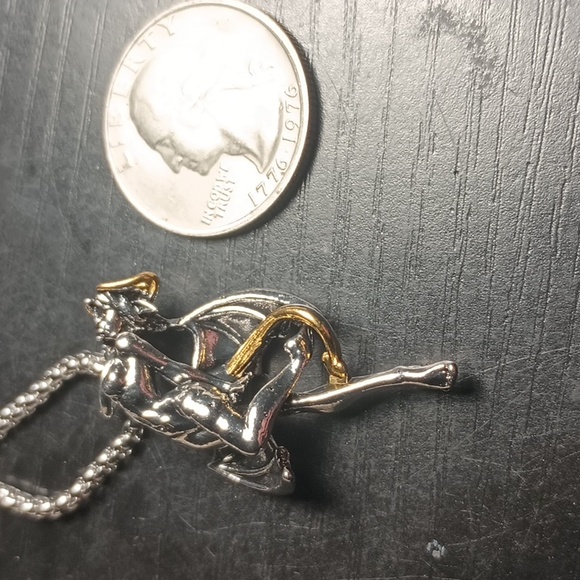 Devil girl necklace - Picture 1 of 4
